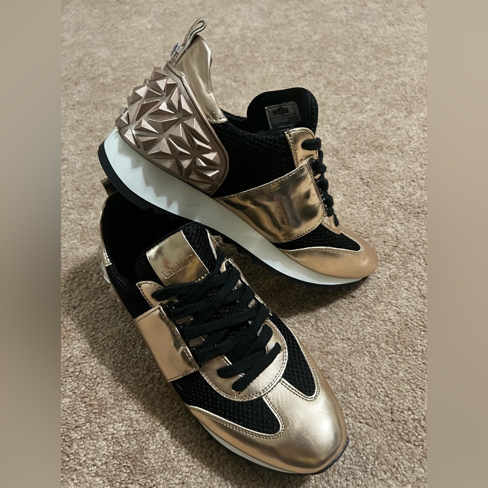 CULT Black and Rose Gold Sneakers